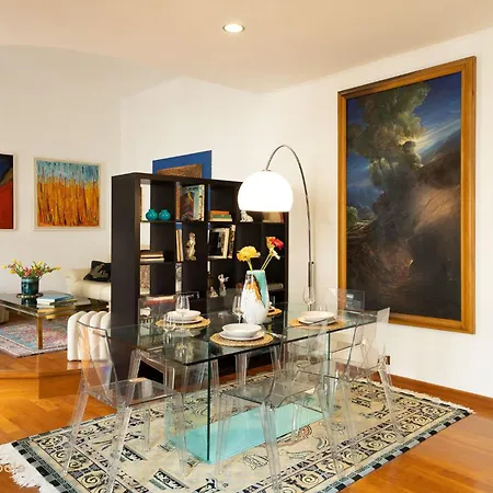 Trastevere Art House & Terrace Apartment Rome